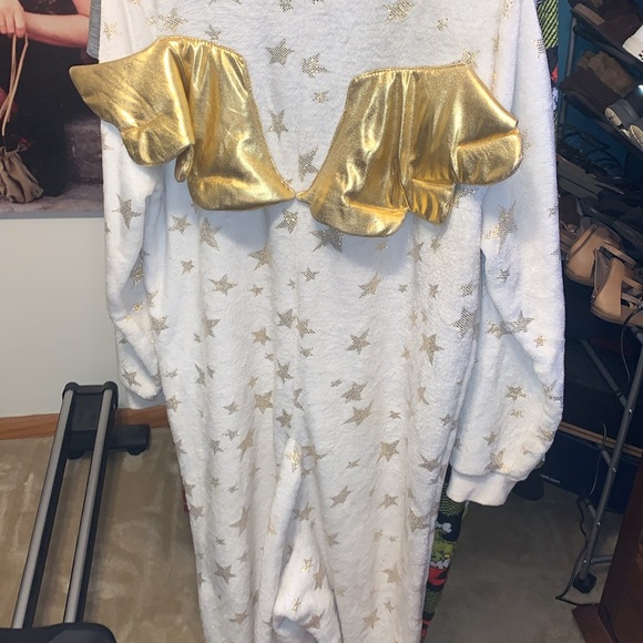 Unicorn onesie 🦄 - Picture 8 of 8